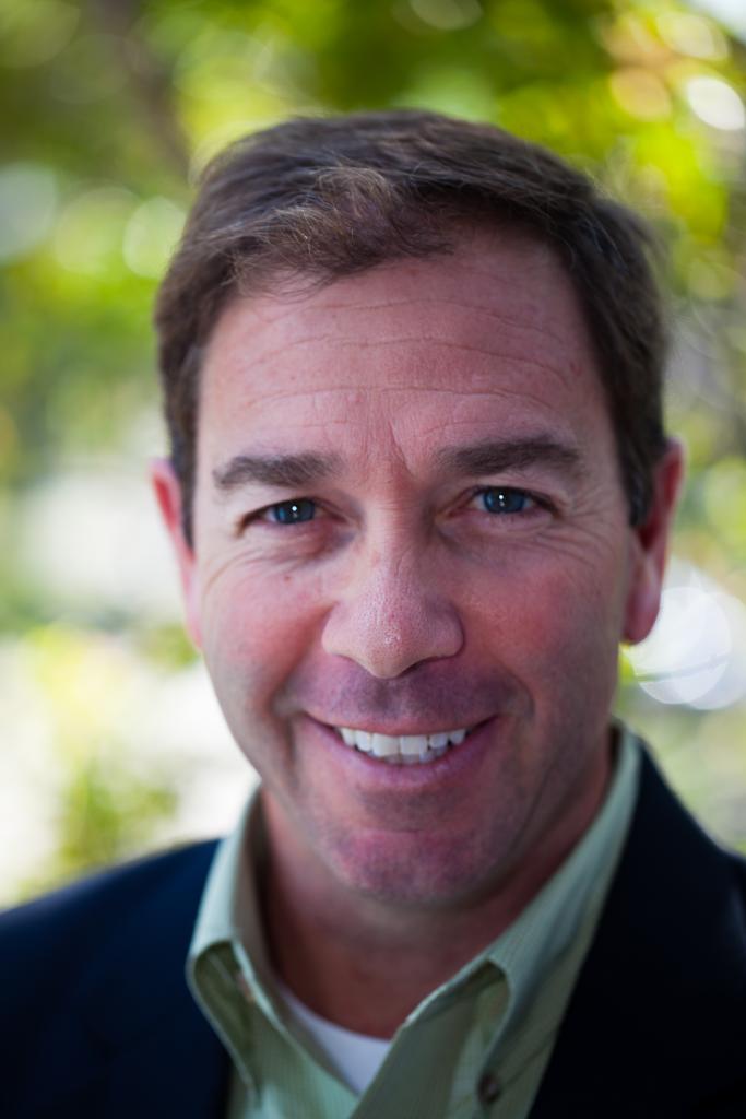 Wayne Ariola